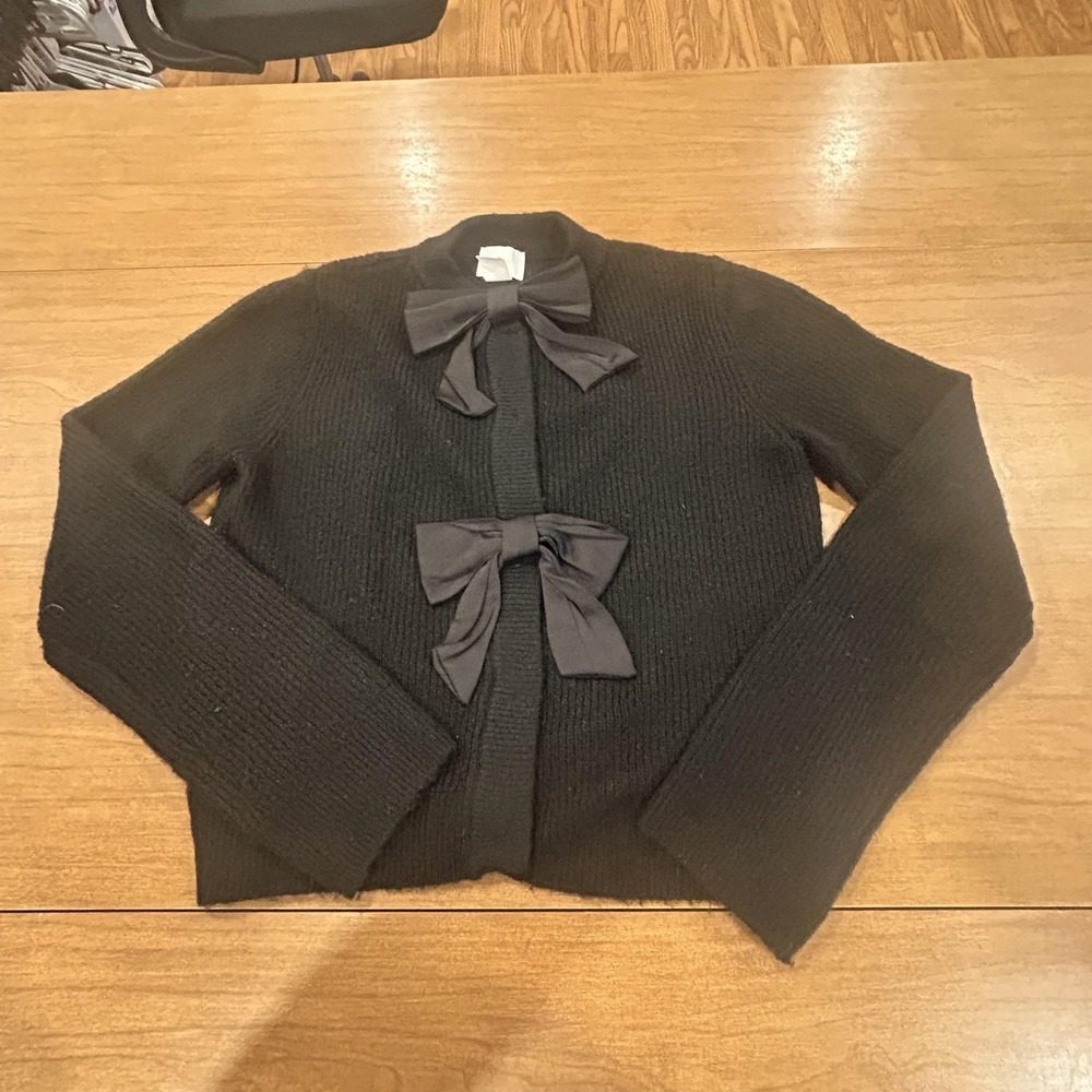 H&M Cardigan Sweater Womens Small Black Bow Front Knit Button Crew‎ Neck Stretch